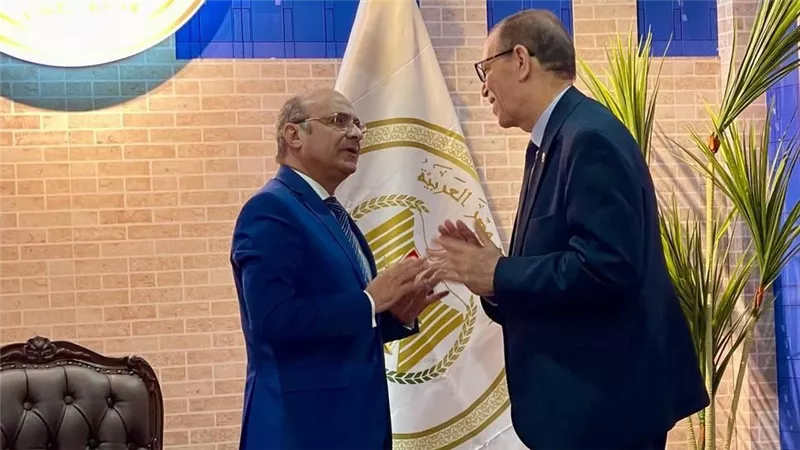 رئيس هيئة النيابة الإدارية يزور جناح وزارة العدل بمعرض القاهرة الدولي للتكنولوجيا