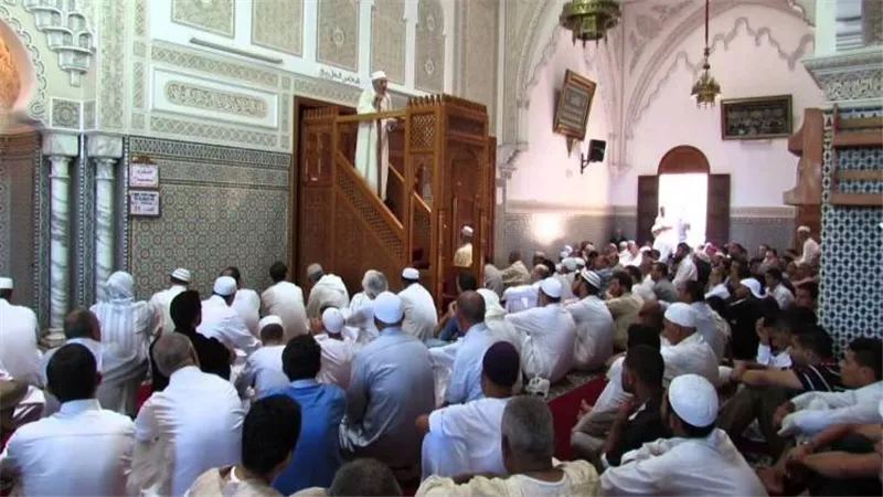 «جريمة الاعتداء على المال العام».. وزير الأوقاف ينشر نص موضوع خطبة الجمعة 