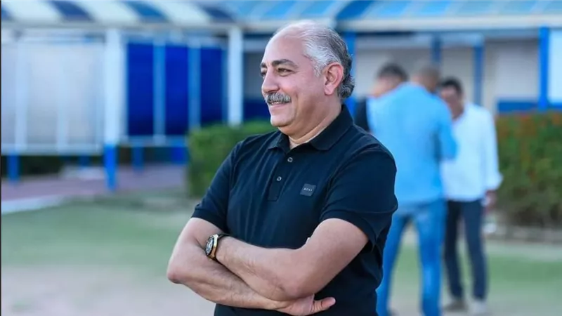 الأهلي يشكل لجنة لدعوة كبار الشخصيات الرياضية لحفل تأبين العامرى فاروق