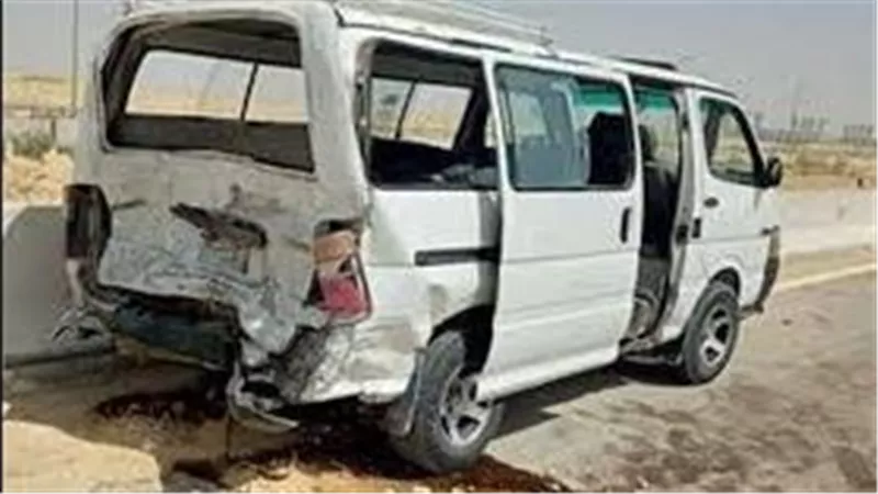 مصرع 3 أشخاص وإصابة 13 آخرين فى حادث تصادم على الطريق الإقليمى بالشرقية
