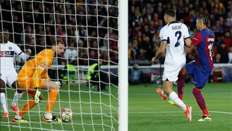 باريس سان جيرمان يضرب برشلونة برباعية ويتأهل لنصف نهائى دورى أبطال أوروبا