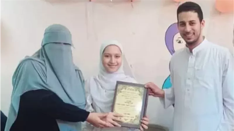 وفاة أم متسابقة بورسعيد لحفظ القرآن بعد دقائق من رحيل ابنتها إثر تعرضهما لحادث