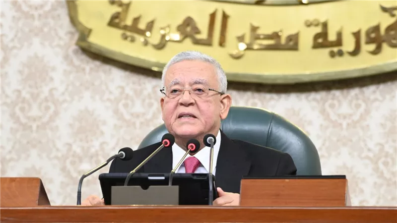 رئيس مجلس النواب يهنئ وزير الداخلية بعيد الشرطة
