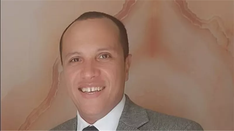 تكريم الكاتب الصحفي مصطفى زكريا ضمن أفضل 100 شخصية بمحافظة المنوفية لعام 2024