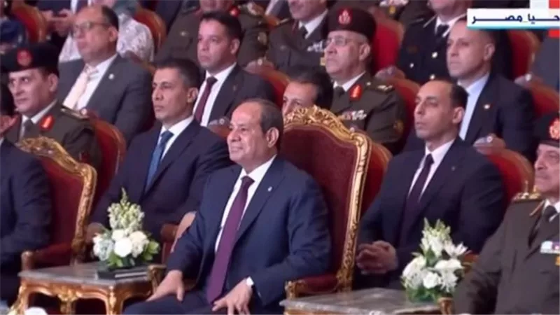 الرئيس السيسي يشاهد فيلمًا تسجيليًا بعنوان: 