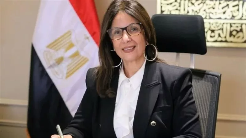 وزيرة الثقافة: نحوّل مترو الأنفاق إلى مسارح مفتوحة.. وتفاعل الجمهور يؤكد نجاح التجربة