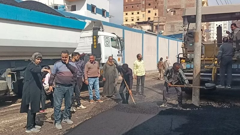 محافظ كفرالشيخ: تنفيذ أعمال رصف شارع الحملة الميكانيكية بدسوق ورفع كفاءة الطرق لتحسين جودة الحياة 