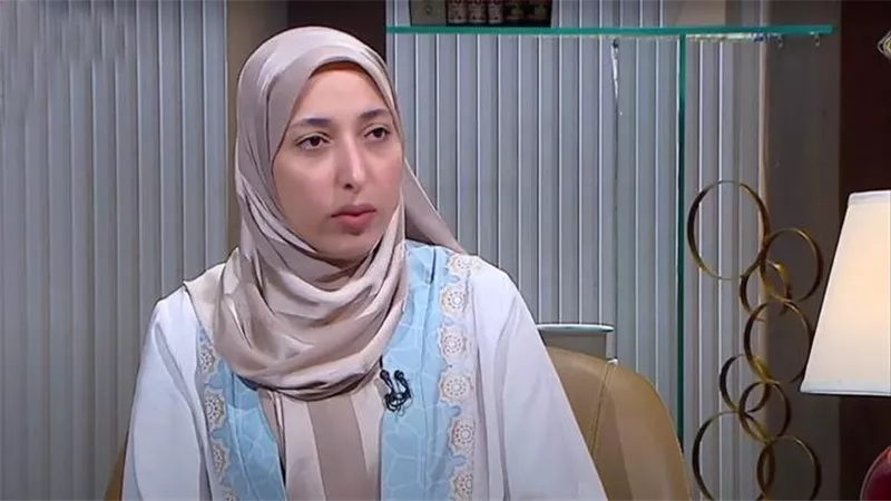 هل المرأة حرة بشكل مطلق؟.. أمينة الفتوى تجيب