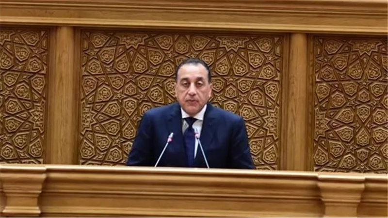 مدبولى: تأمين السلع الاستراتيجية ومخزون كافٍ للدواء ولم نشهد اختفاء أى سلعة