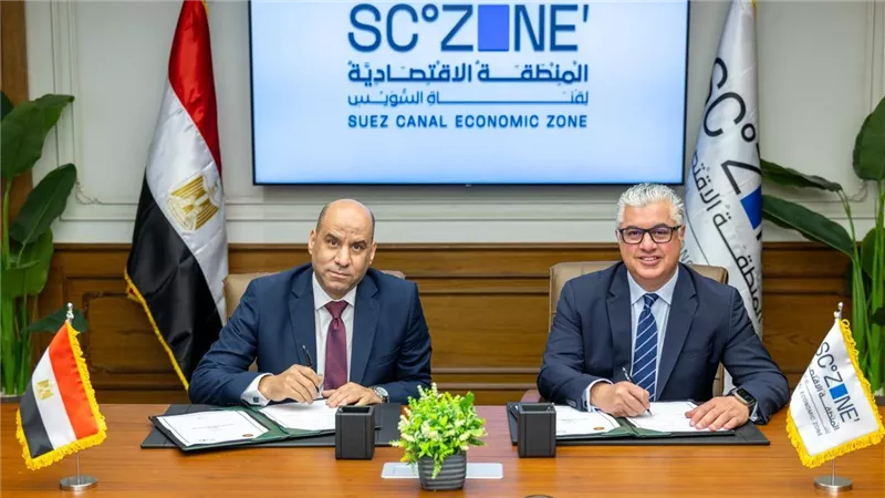 اقتصادية قناة السويس توقع بروتوكول تعاون مع وزارة العمل لتعزيز كفاءة سوق العمل