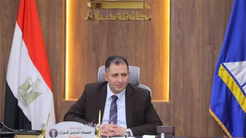 محافظ دمياط يتابع تنفيذ المشروعات الخدمية بكفر سعد