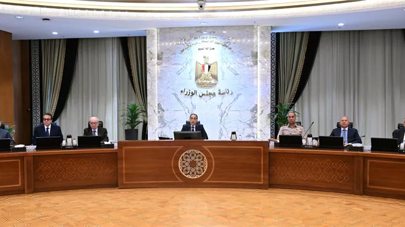 رئيس الوزراء يهنئ عمال مصر فى عيدهم: نقدر جهودكم الوفية فى مختلف القطاعات