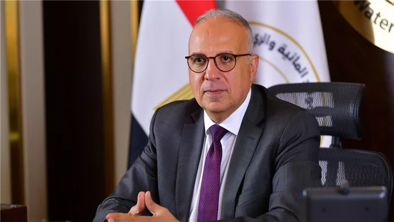 وزير الري يتابع موقف تشغيل مجموعة قناطر ديروط الجديدة، وإنشاء منظومة لمراقبة التصرفات والمناسيب لإدارة المياه بمنطقة مصر الوسطى