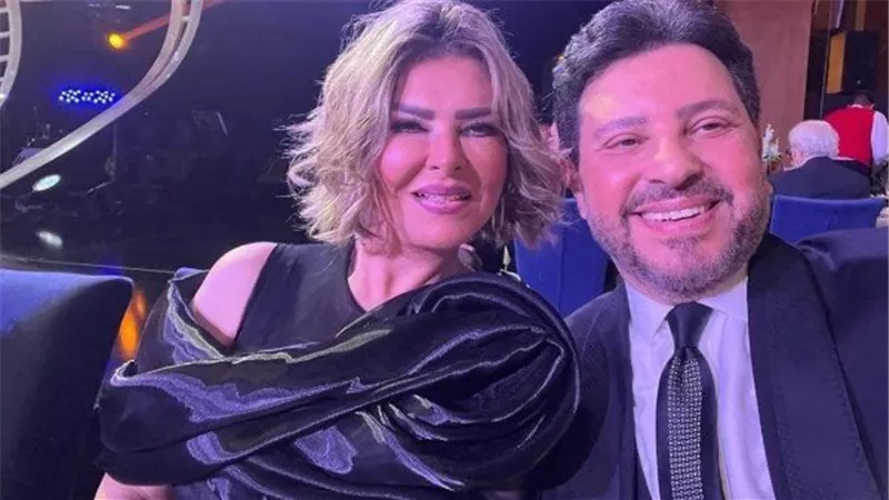 من باريس للقاهرة.. زوجة هاني شاكر في وداعه الأخير