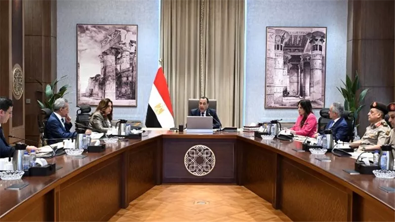 رئيس الوزراء يتابع الموقف الحالي لإجراءات التصالح على مخالفات البناء وتقنين أوضاعها