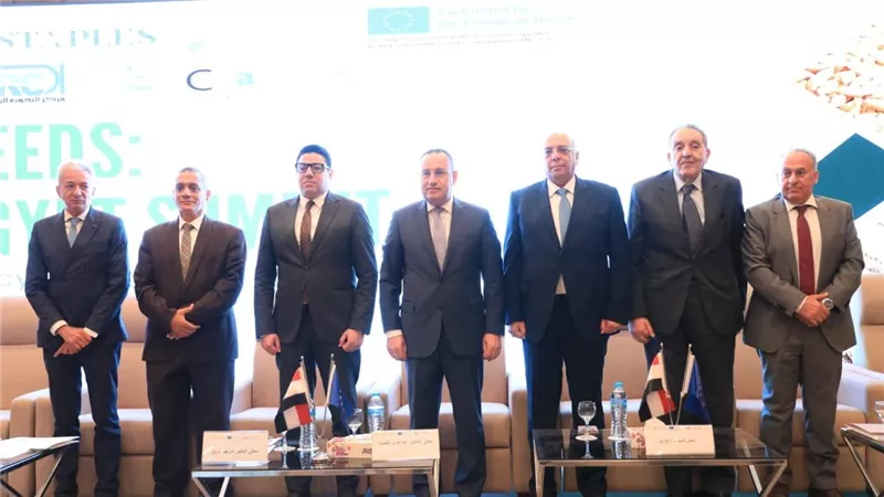 وزير التعليم العالي ورئيس اتحاد الغرف التجارية المصرية يشهدان قمة SEEDS لتعزيز الأمن الغذائي واستدامة سلاسل الإمداد