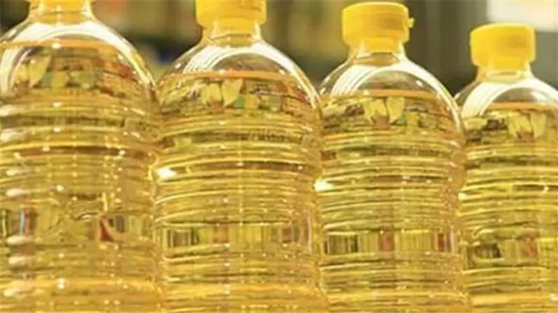 أسعار الزيت اليوم.. وعباد الشمس يسجل 98 جنيهًا