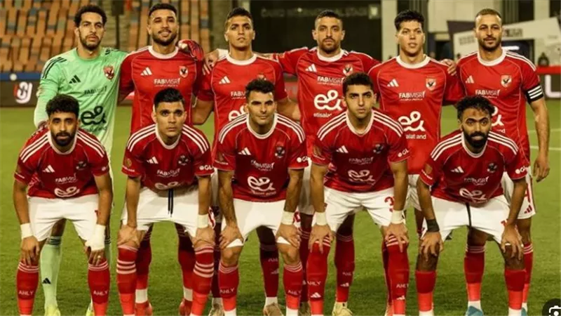 الأهلى يتمسك بالفرصة الأخيرة الليلة للتتويج بدوري نايل أمام المصرى