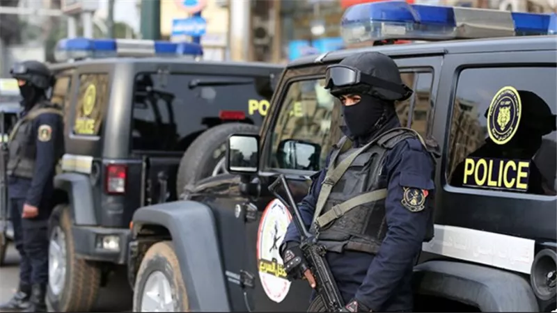 بعد شهر من الواقعة.. إخلاء سبيل والد «فرحة» بعد اتهامه بقتلها في سوهاج