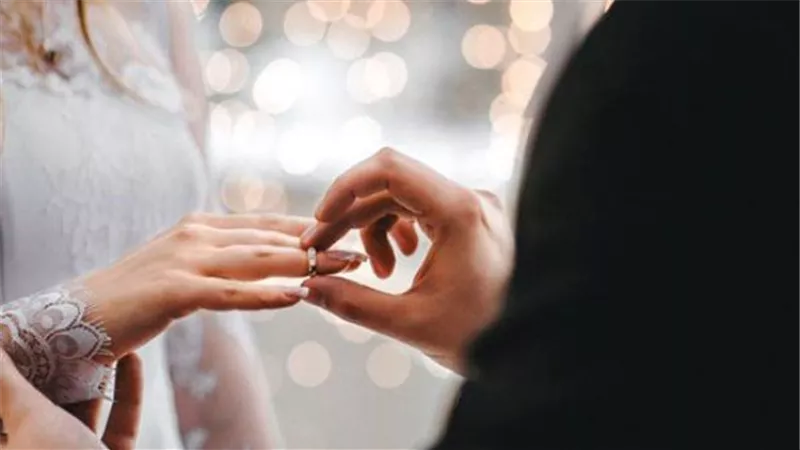 هل تجوز إقامة حفلات الأفراح في العشر الأوائل من ذي الحجة؟.. الإفتاء تجيب