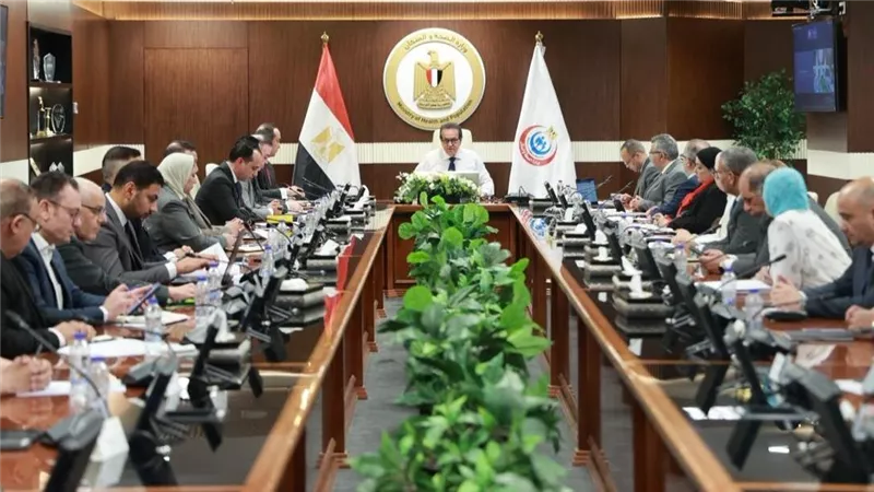 وزير الصحة يشدد على الجاهزية الكاملة لتشغيل التأمين الصحي الشامل بالمنيا