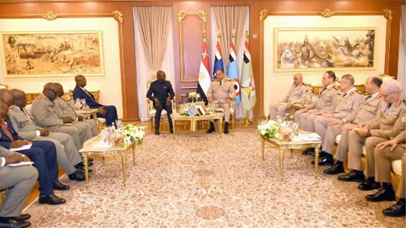 الفريق أشرف سالم زاهر يلتقى نائب رئيس الوزراء ووزير الدفاع بالكونغو الديمقراطية