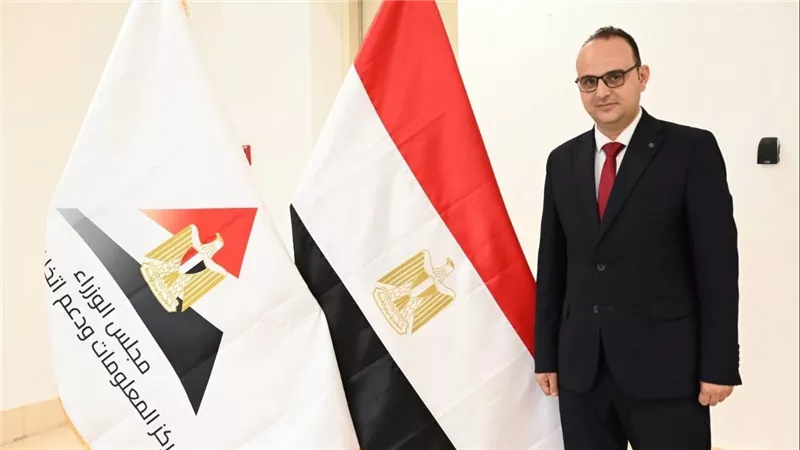 رئيس جامعة سوهاج يصدر قرارًا بتجديد الثقة لـ 