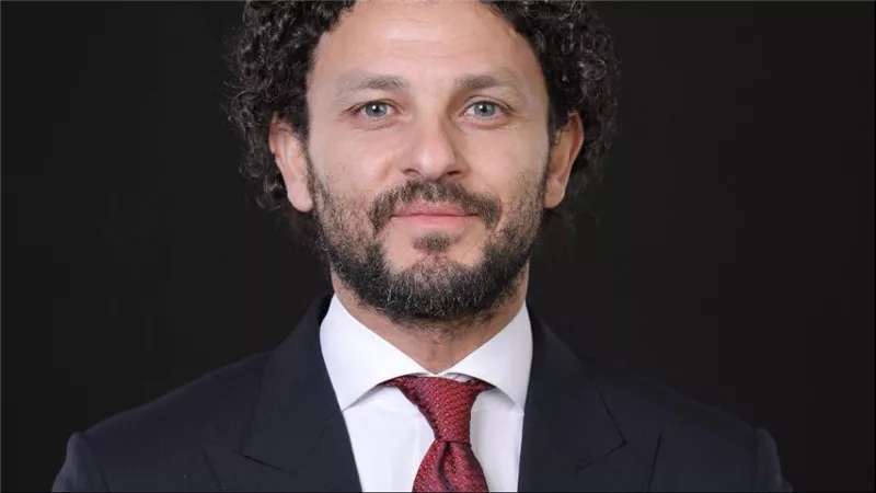 أحمد حسن: حسام غالي أمهر مني.. لكنني اللاعب المنتج وليس الممتع