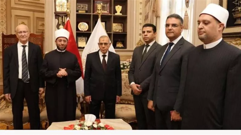 وزير الأوقاف مهنئا رئيس محكمة النقض الجديد: القضاء الشامخ أحد أهم ركائز الدولة