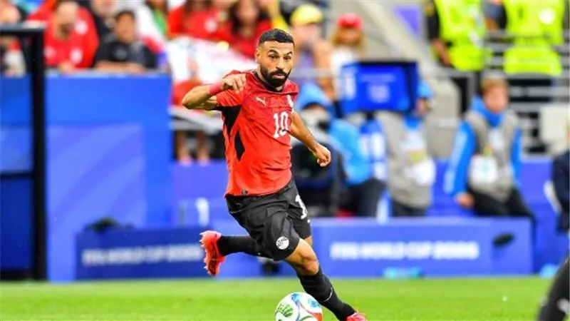 محمد صلاح يقترب من الانتقال إلى بشكتاش التركي