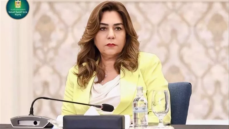 منال عوض:تنفيذ 3 برامج تدريبية لبناء وتأهيل الكوادر المحلية من مختلف المحافظات