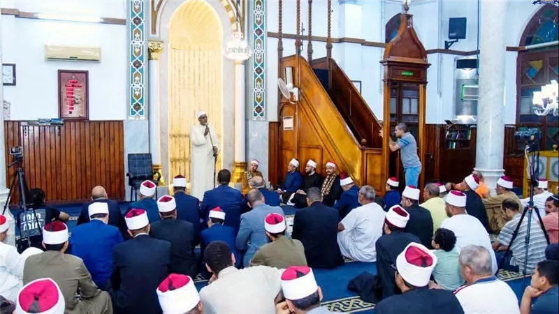 مصر تحتفي بذكرى مولد سيدنا رسول الله ﷺ في احتفالات رسمية وشعبية بمختلف المحافظات 