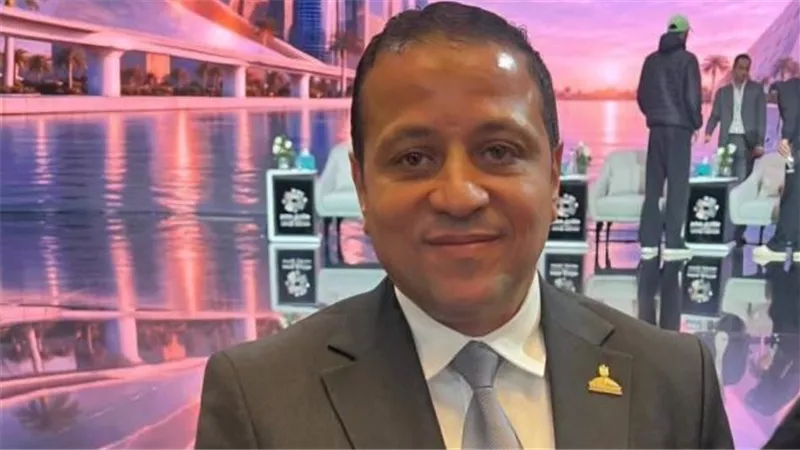 عادل السكرى
 